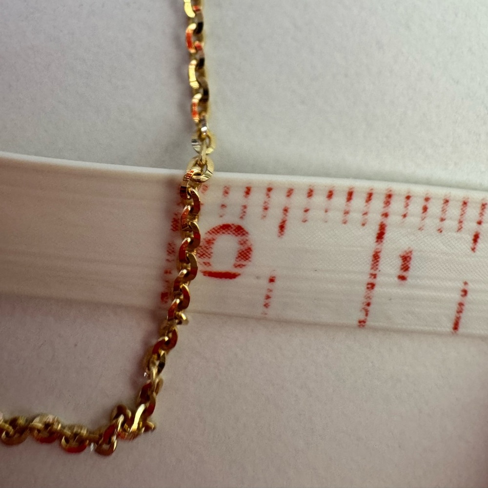 18k Gold Diamond Cut Cable Chain Necklace - 16” - Picture 6 of 6